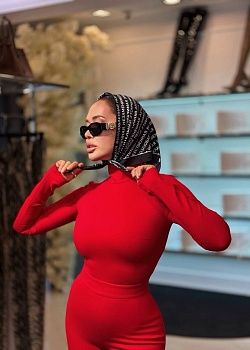Платок с комплиментами, черный